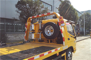 南关区附近汽车搭电救援电话