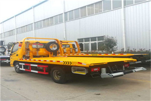 南关区附近拖车救援搭电